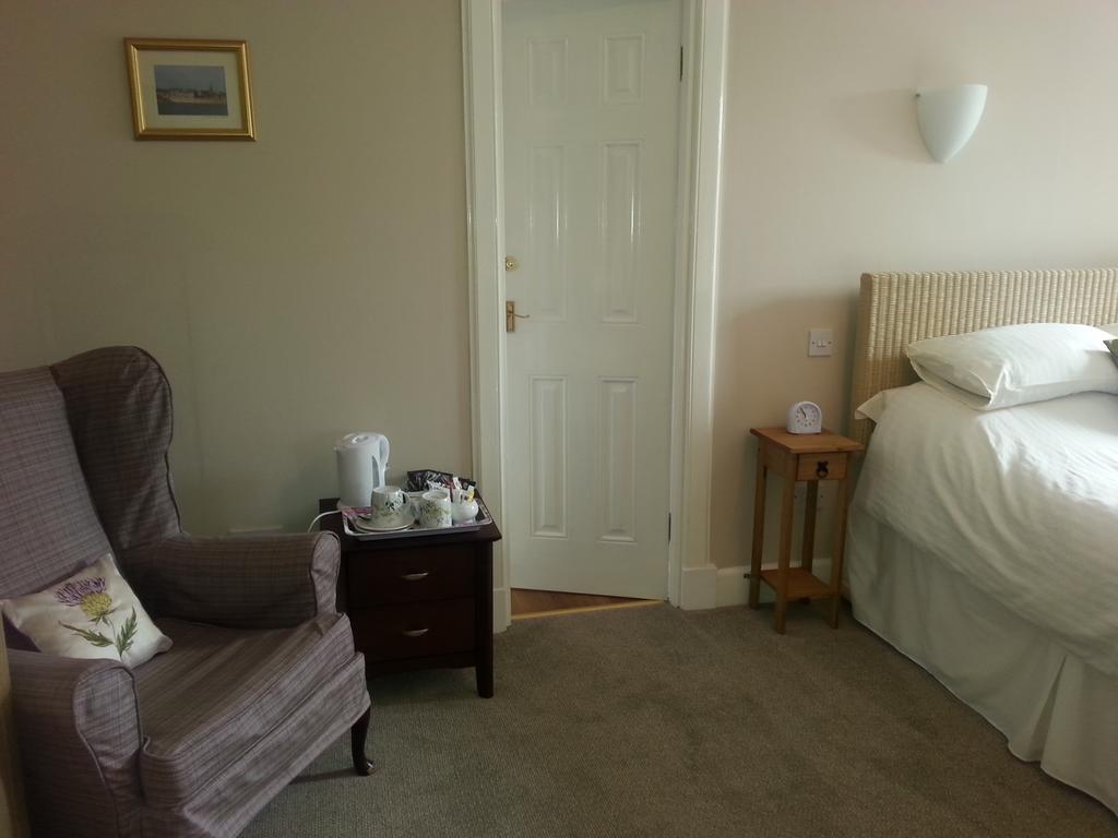 Westwood House Bed And Breakfast Grantshouse 외부 사진